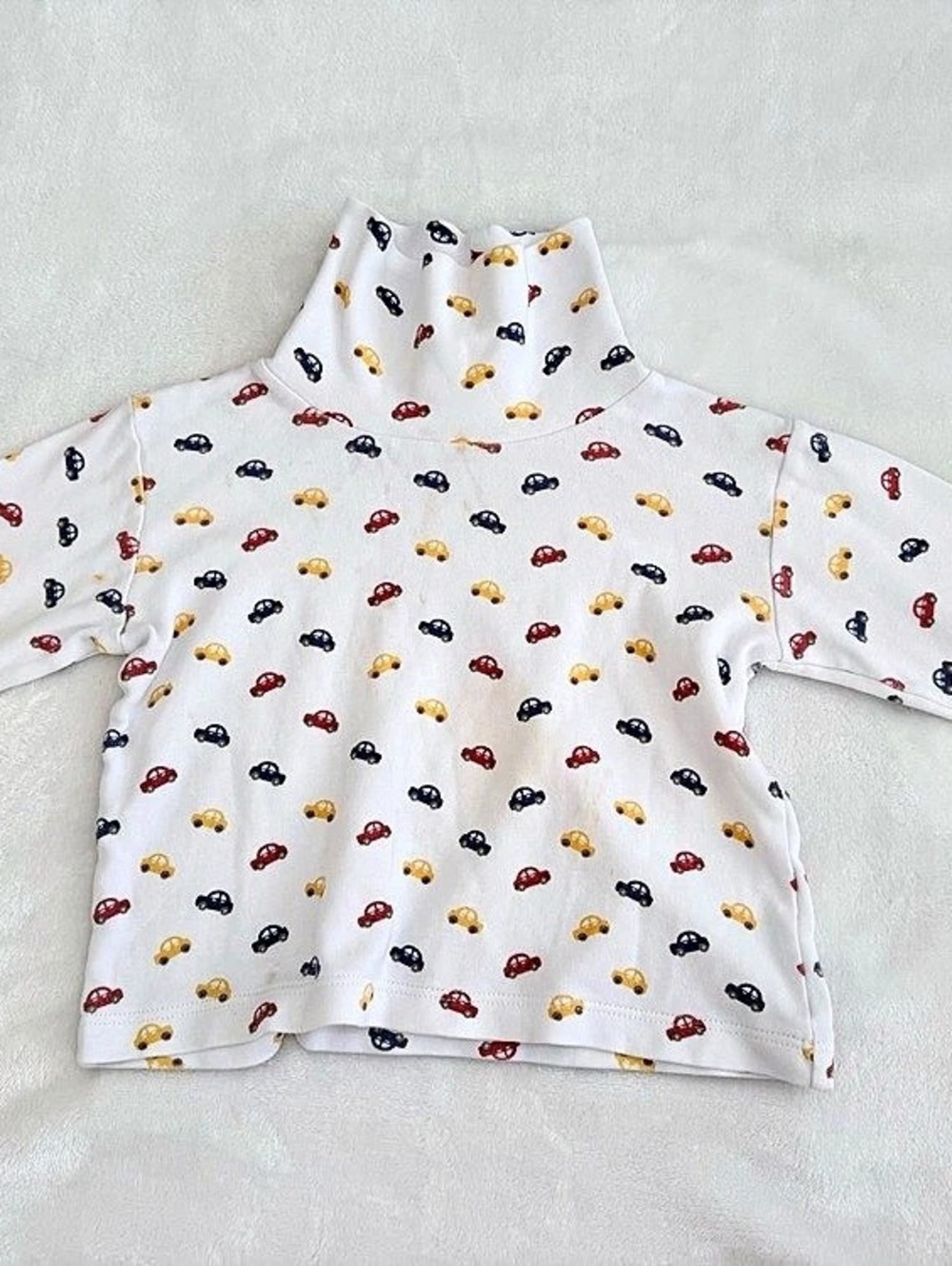 Little English Car Print Long Sleeve Turtleneck (size 2T)
